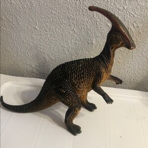 Vintage Reptile Figurine - Black and Brown